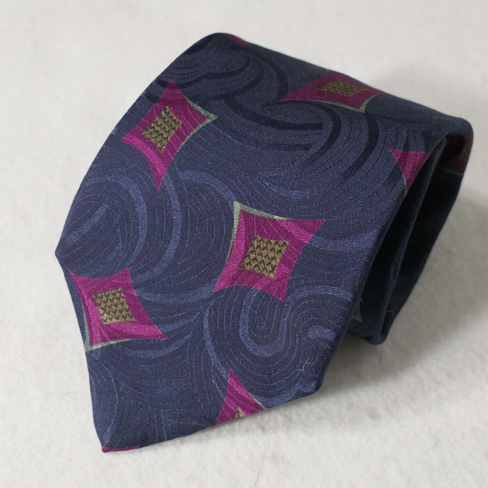 Hunting Horn Mens Necktie OS Navy Magenta 100% Silk Geometric Professional